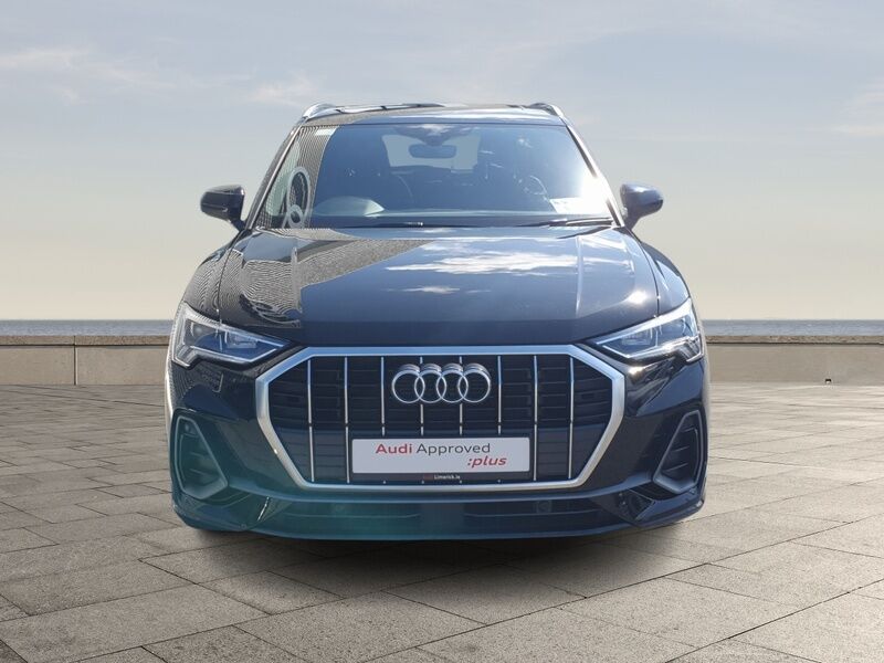 More views of Audi Q3