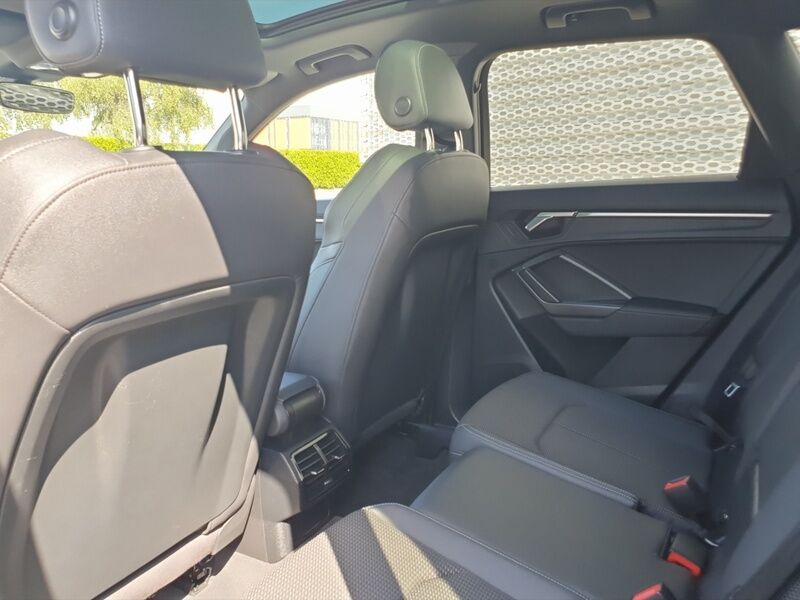 More views of Audi Q3