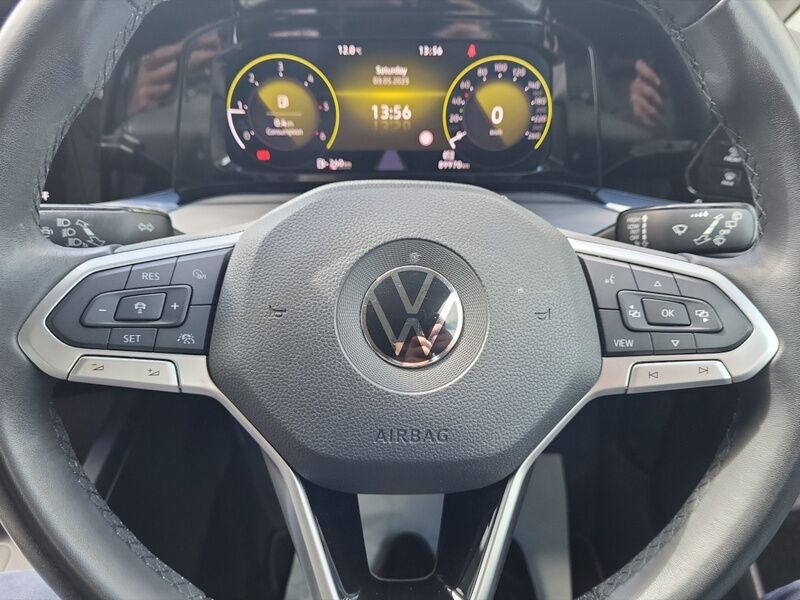 More views of Volkswagen Golf