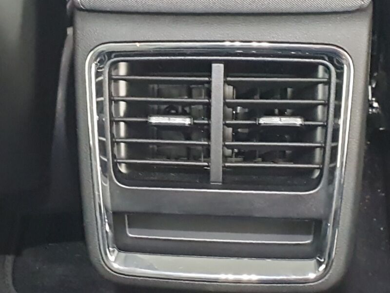 More views of Skoda Enyaq