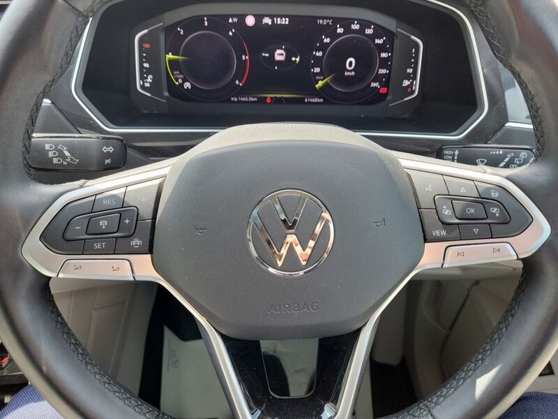 More views of Volkswagen Tiguan