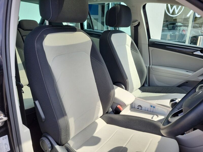 More views of Volkswagen Tiguan