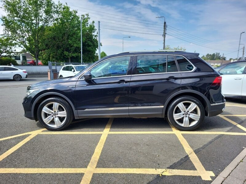 More views of Volkswagen Tiguan
