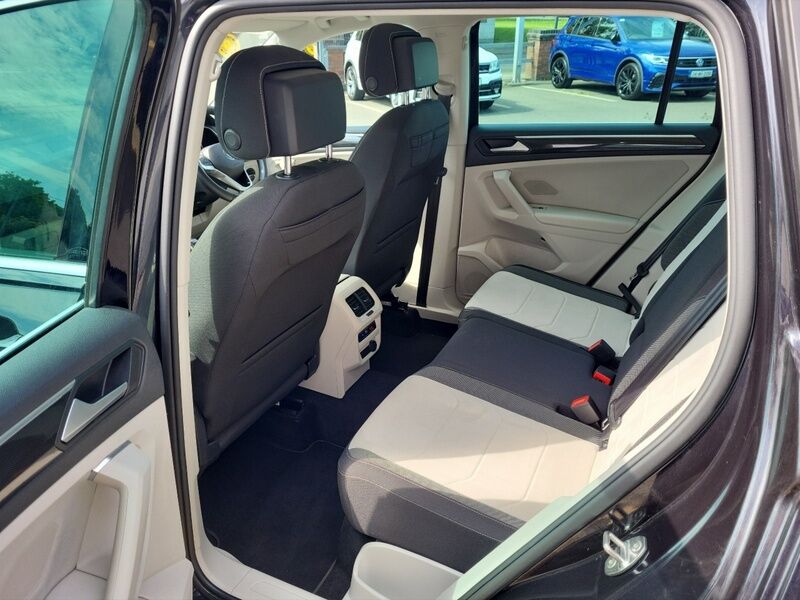 More views of Volkswagen Tiguan