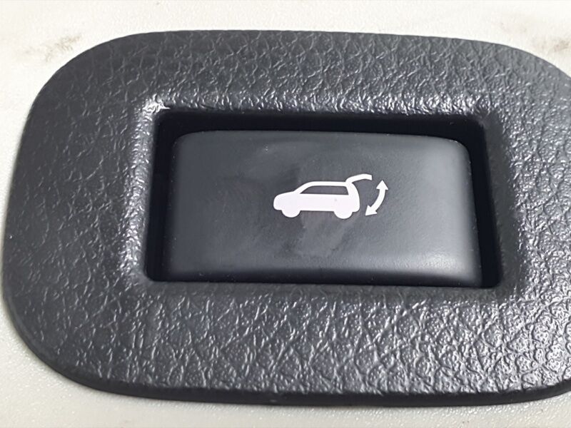 More views of Nissan X-Trail