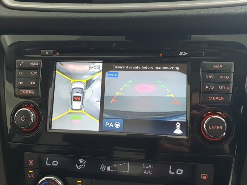 More views of Nissan X-Trail