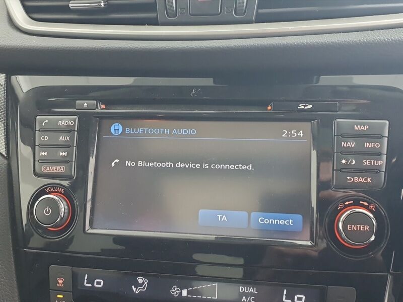 More views of Nissan X-Trail