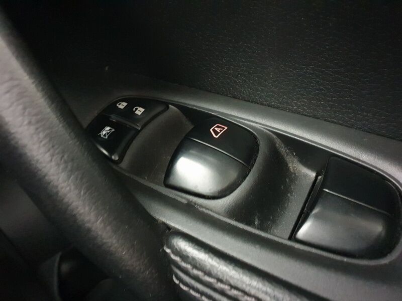 More views of Nissan X-Trail