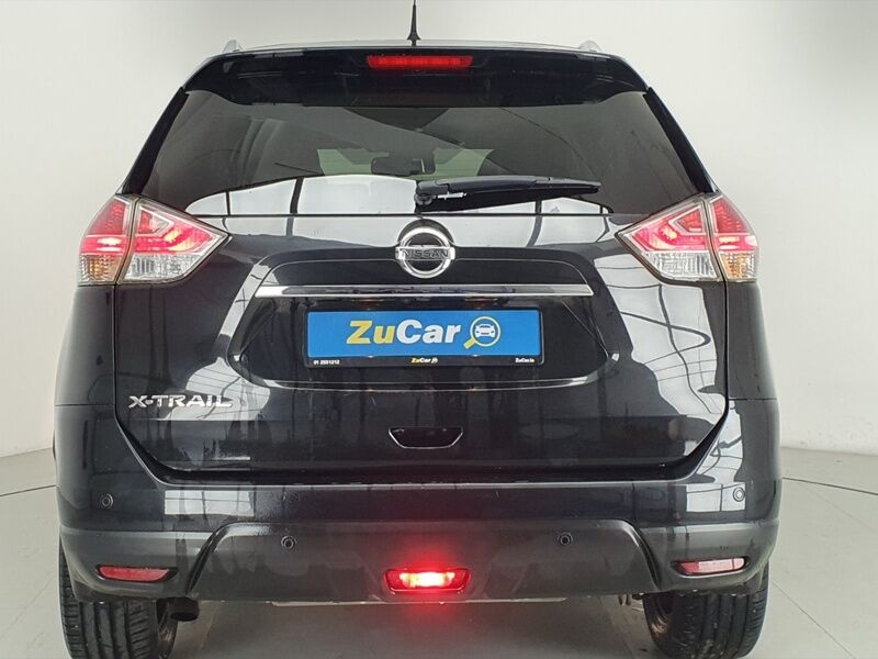 More views of Nissan X-Trail