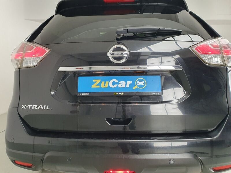 More views of Nissan X-Trail