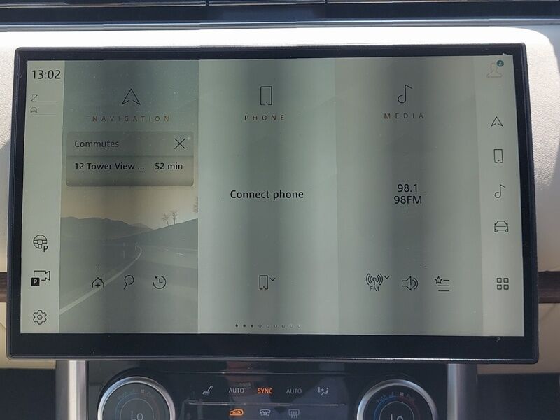 More views of Land Rover Range Rover