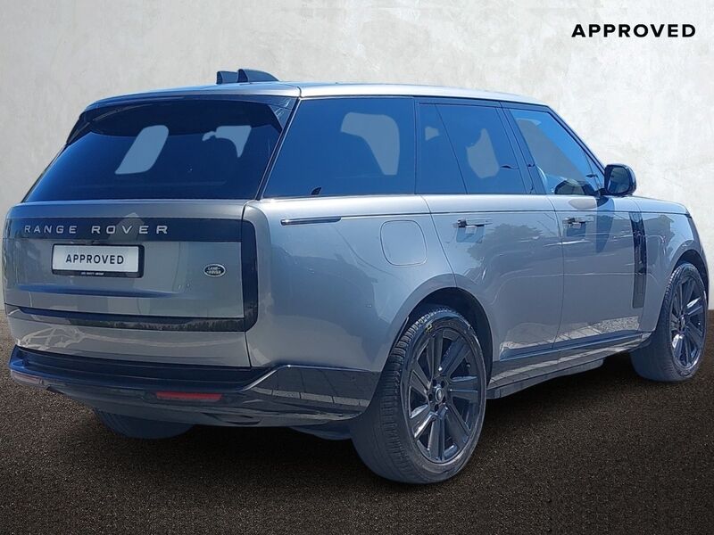 More views of Land Rover Range Rover