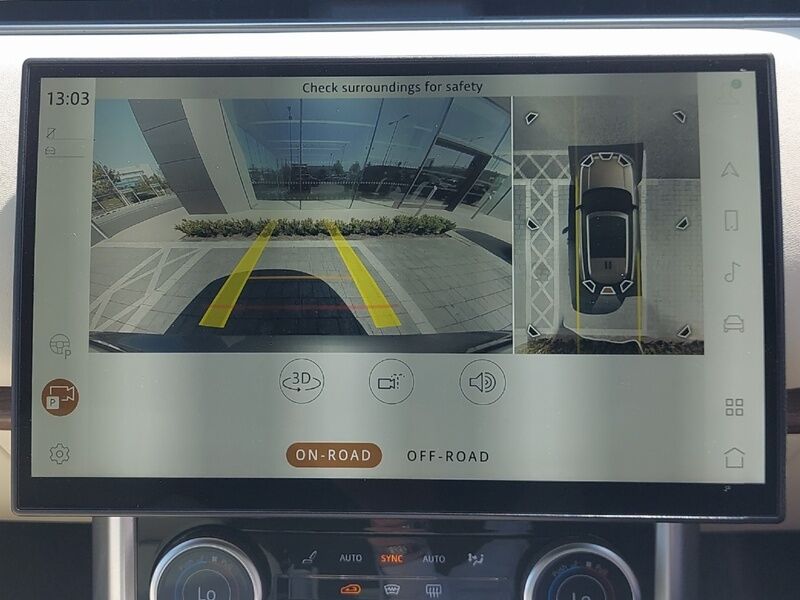 More views of Land Rover Range Rover