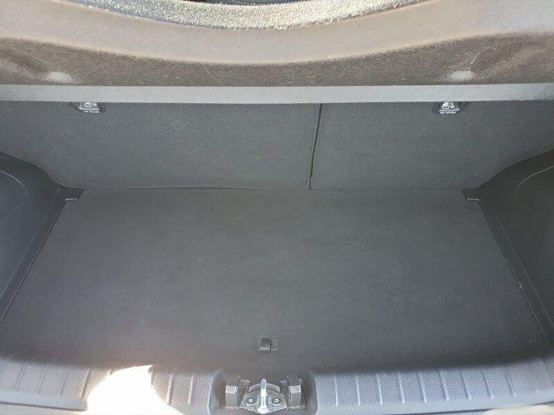 More views of Kia Picanto