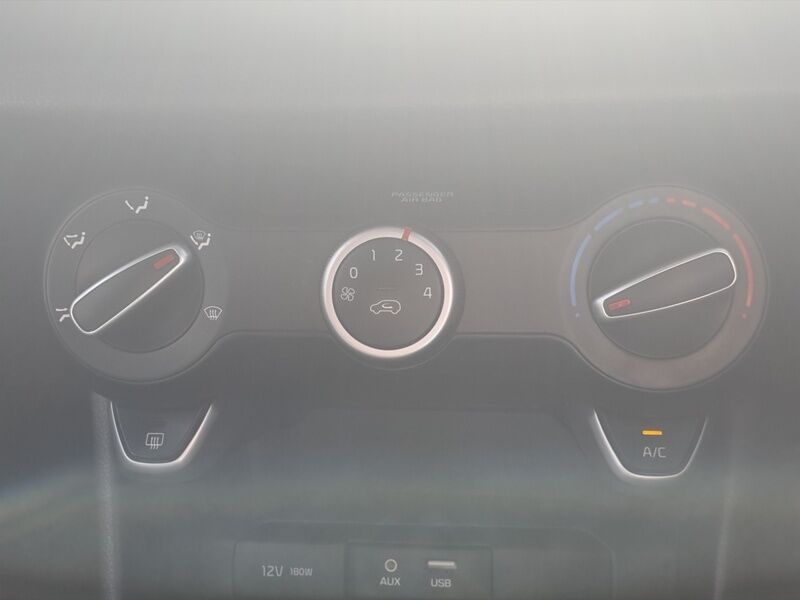 More views of Kia Picanto