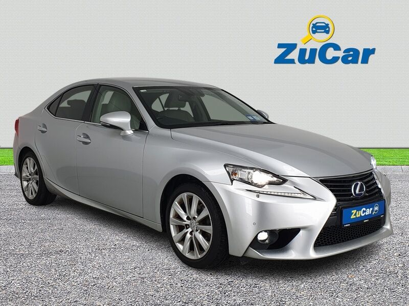 More views of Lexus IS300h