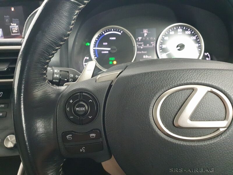 More views of Lexus IS300h