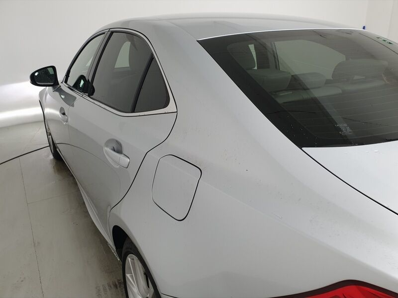 More views of Lexus IS300h