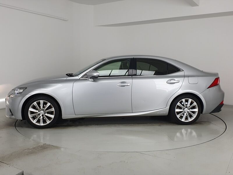 More views of Lexus IS300h