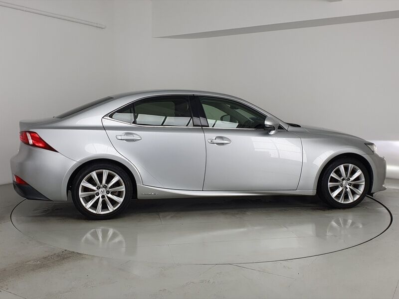 More views of Lexus IS300h