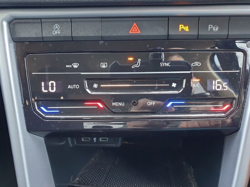 More views of Volkswagen T-Roc