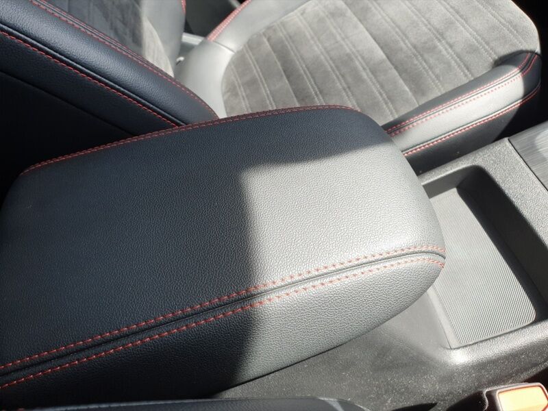 More views of Ford Kuga