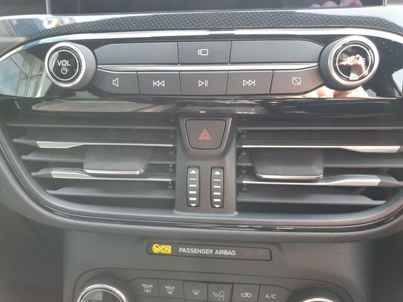 More views of Ford Kuga