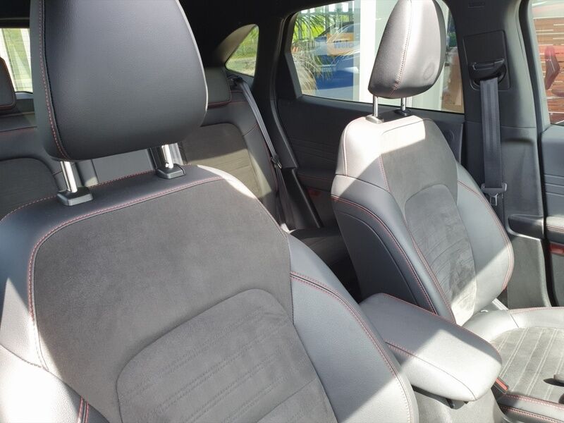 More views of Ford Kuga