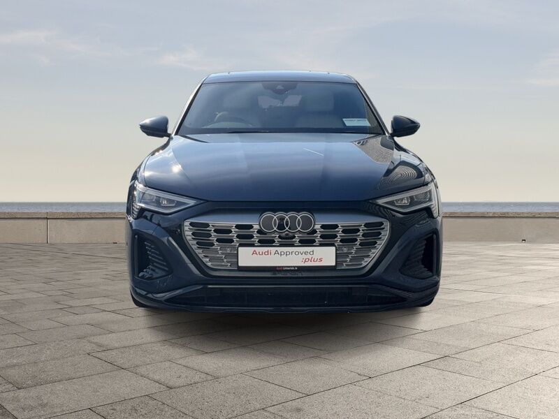 More views of Audi Q8 e-tron
