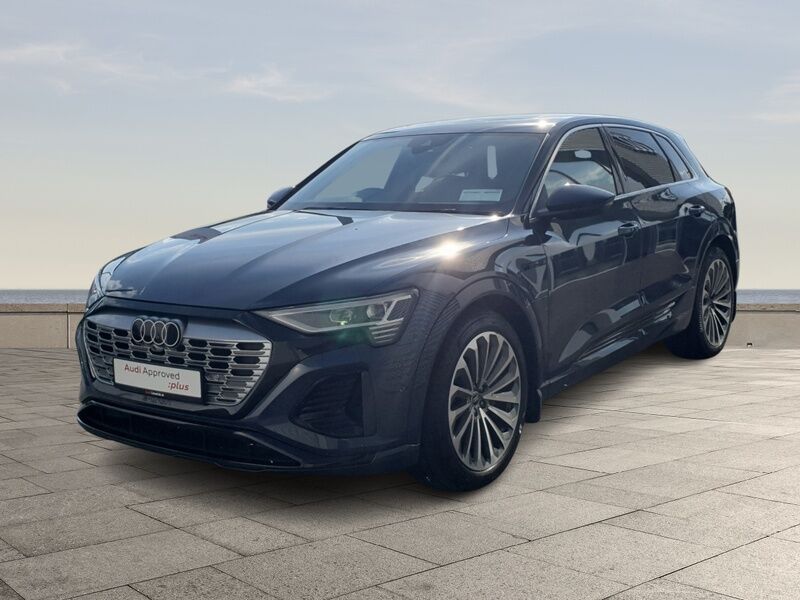 More views of Audi Q8 e-tron