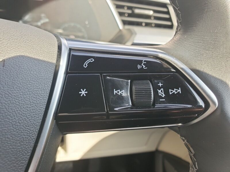 More views of Audi Q8 e-tron