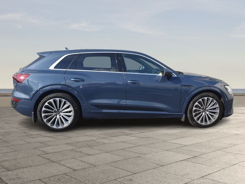 More views of Audi Q8 e-tron