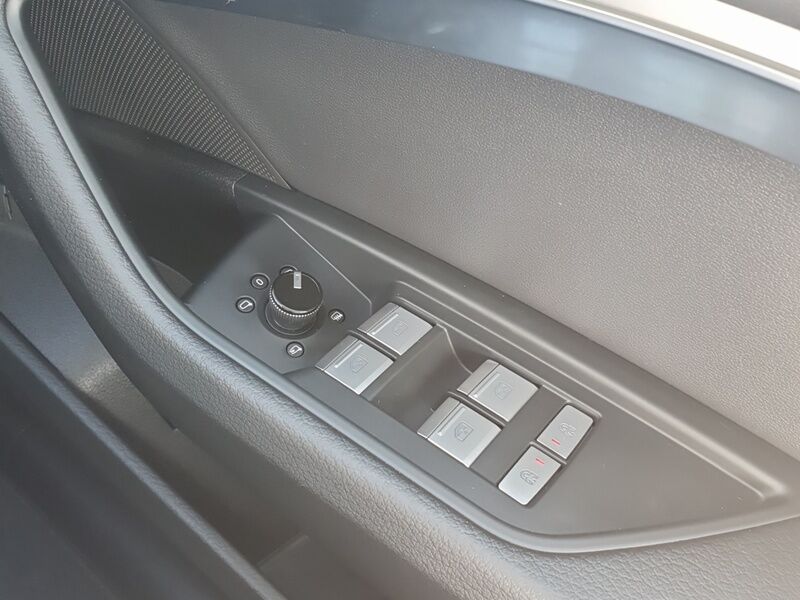 More views of Audi Q8 e-tron
