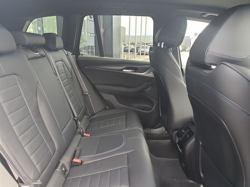 More views of BMW X3