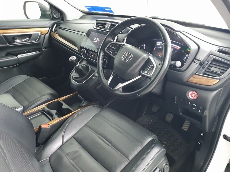 More views of Honda CR-V