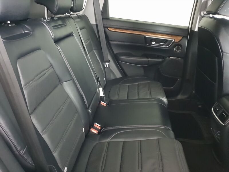 More views of Honda CR-V