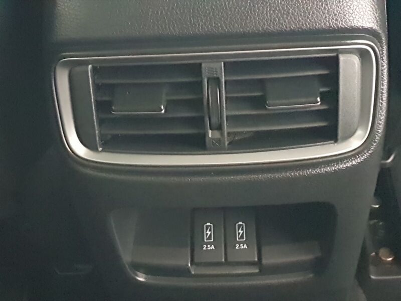 More views of Honda CR-V