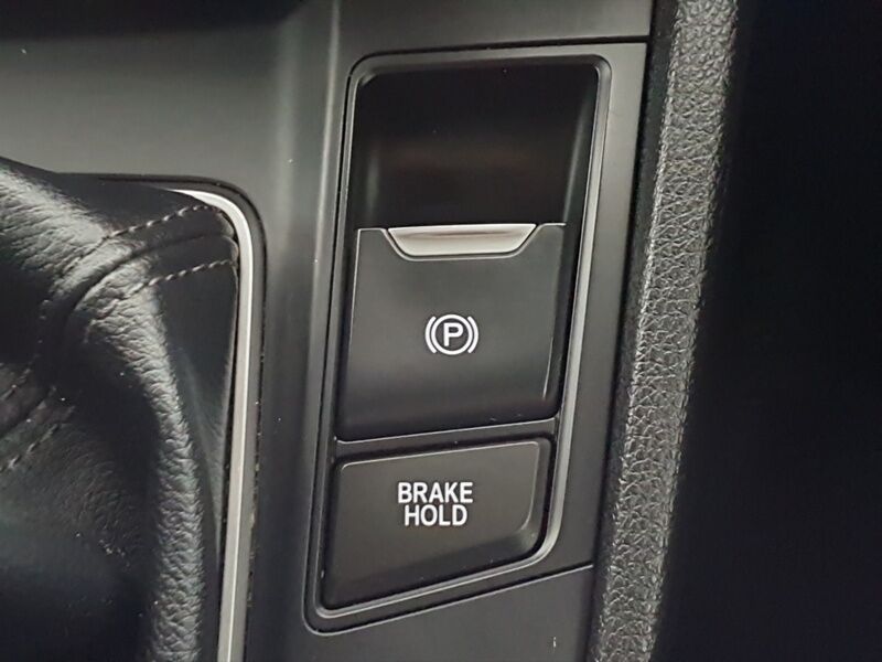 More views of Honda CR-V