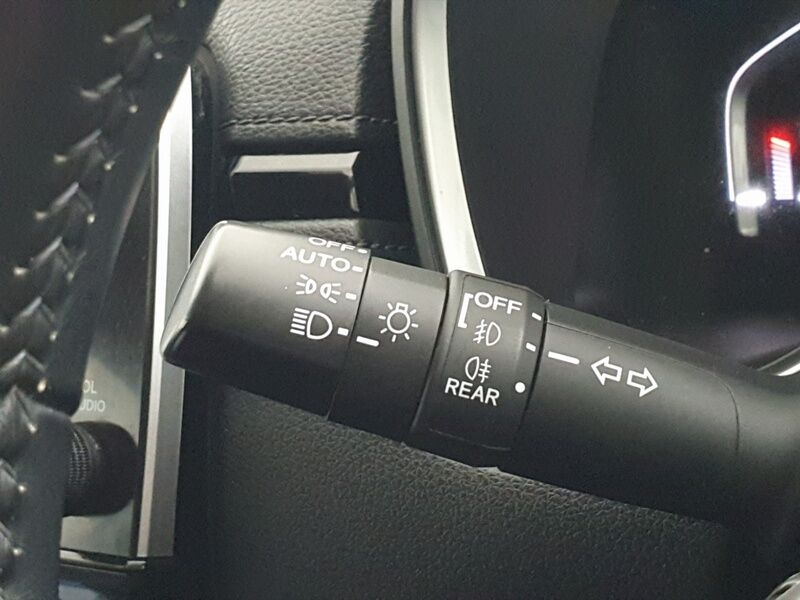 More views of Honda CR-V