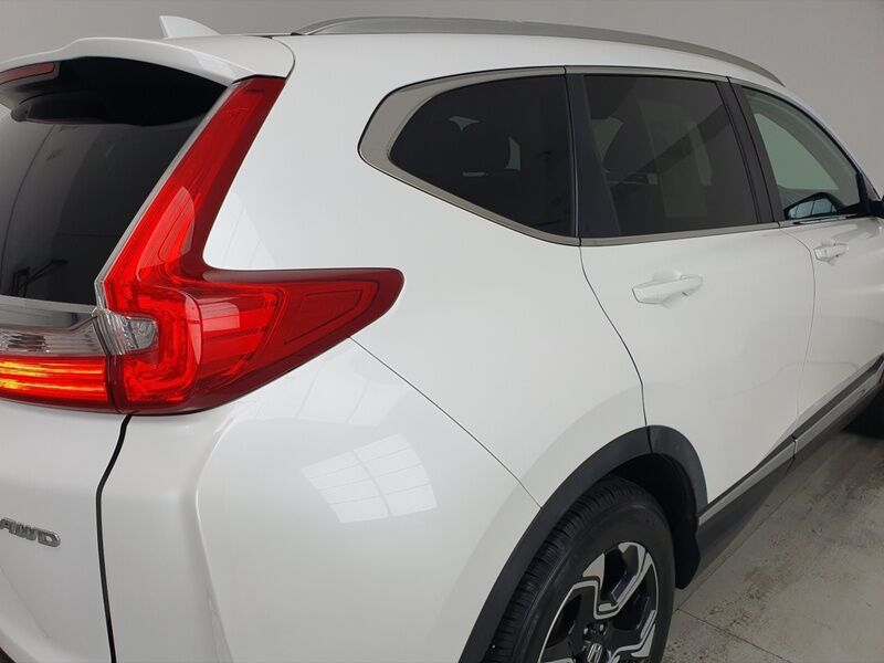 More views of Honda CR-V