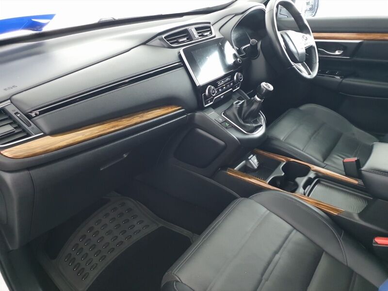 More views of Honda CR-V