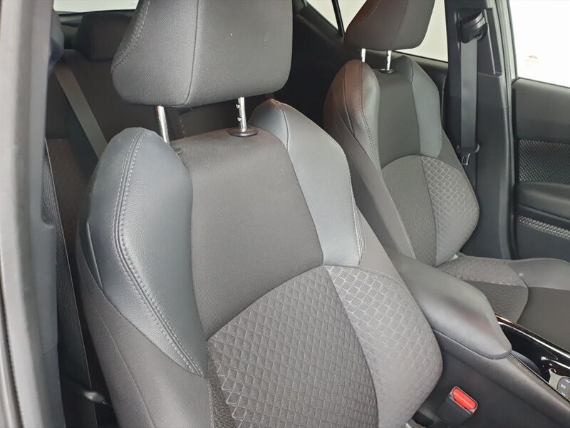 More views of Toyota C-HR