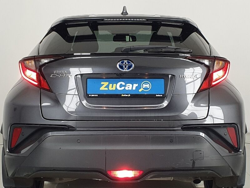 More views of Toyota C-HR
