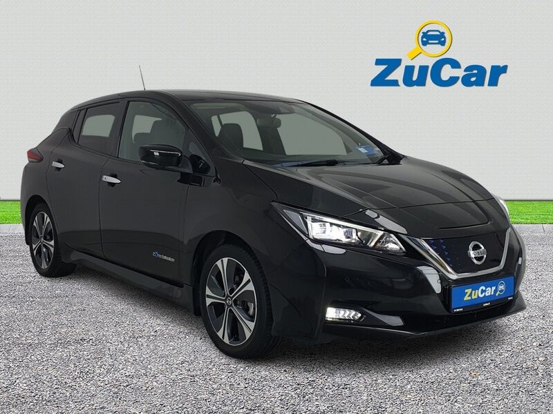 More views of Nissan Leaf