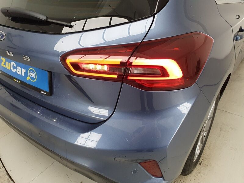 More views of Ford Focus