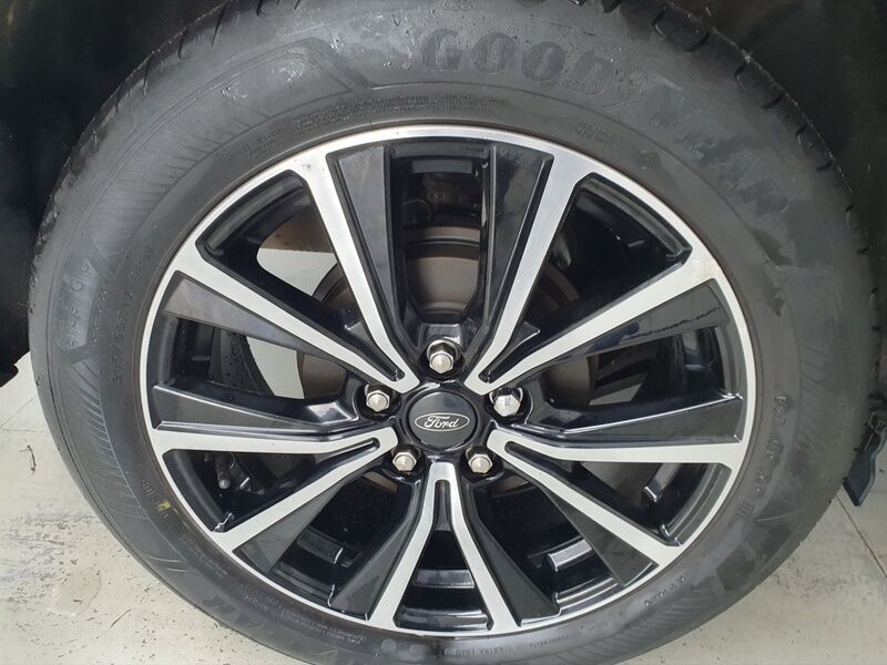 More views of Ford Puma