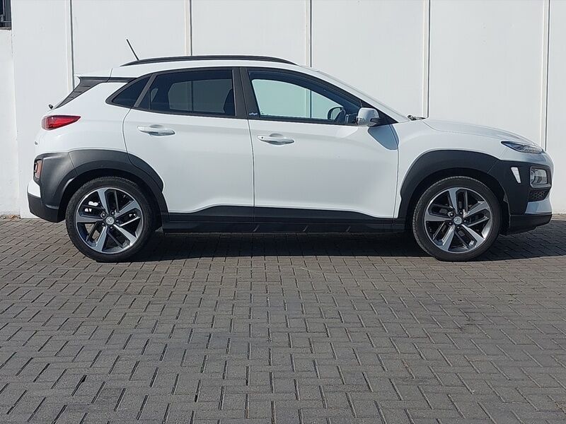 More views of Hyundai Kona
