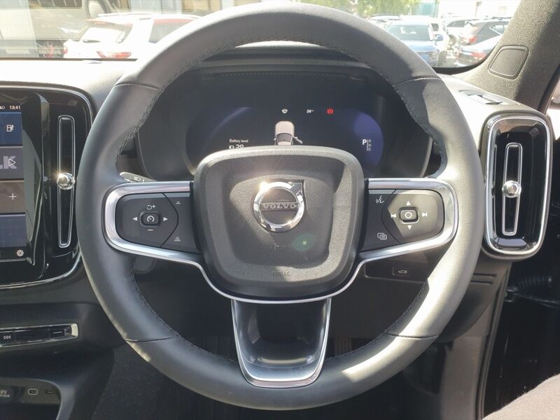 More views of Volvo EX40