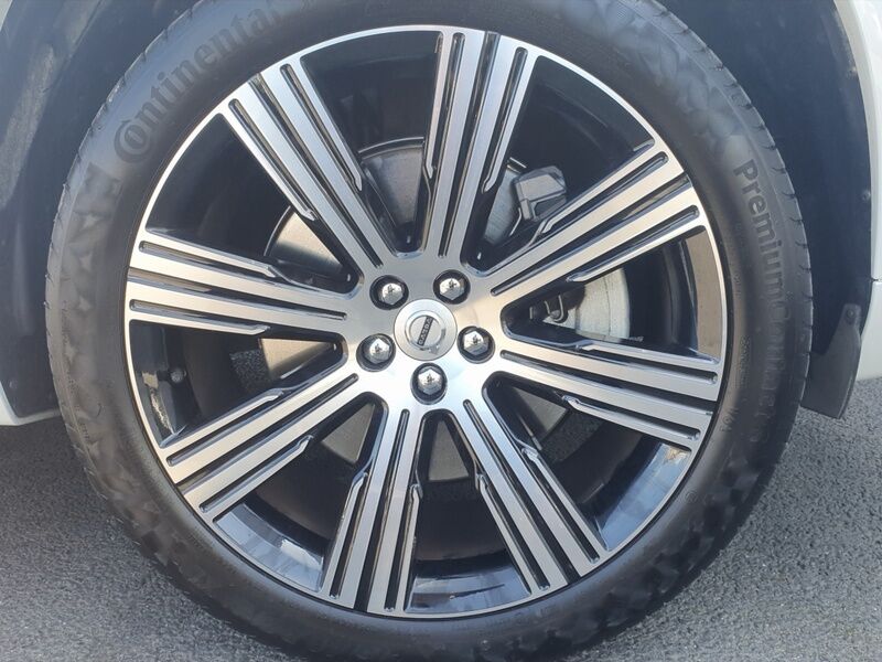 More views of Volvo XC90