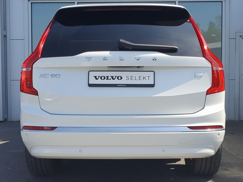 More views of Volvo XC90